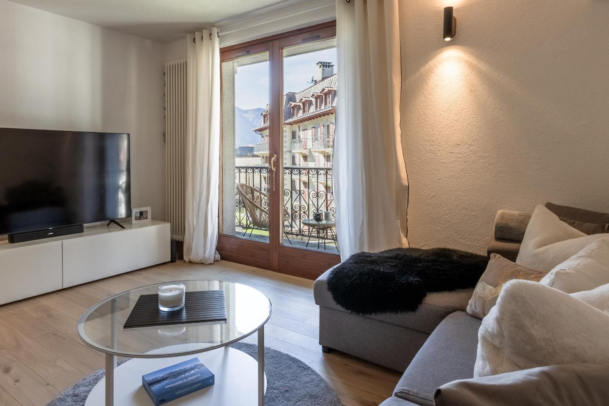 Apartment Bel Oiseau - Hypercentre - Balcon -chamonix