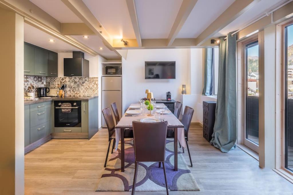 Ancolie - Beautiful 6-people Close To Lifts - By Cozee Apartment Chamonix