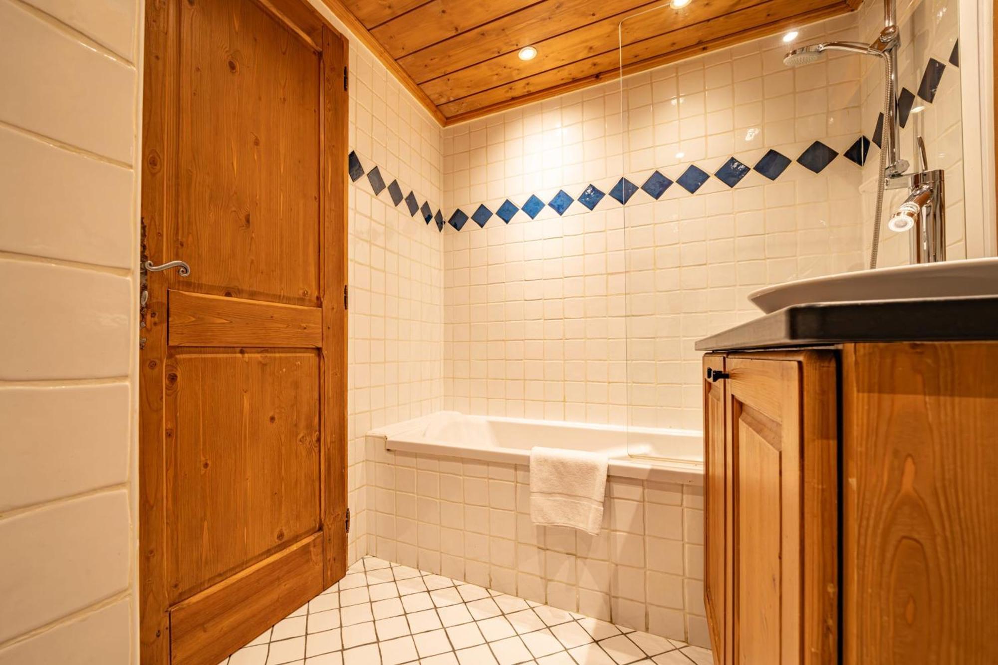 Alpine Garden - Truly Hidden Gem With Sunny Garden In Town Center Apartment Chamonix