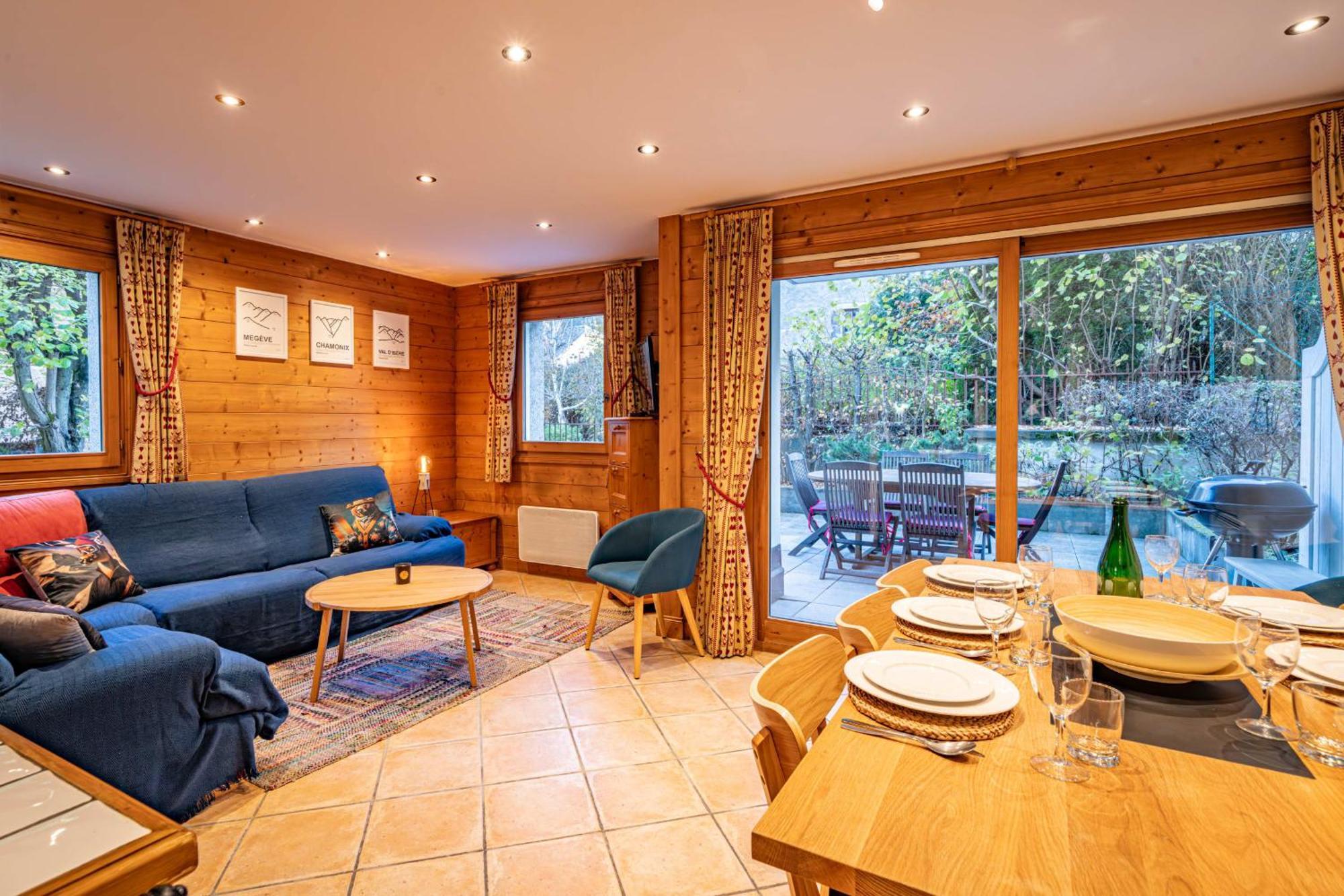 Apartment Alpine Garden - Truly Hidden Gem With Sunny Garden In Town Center *