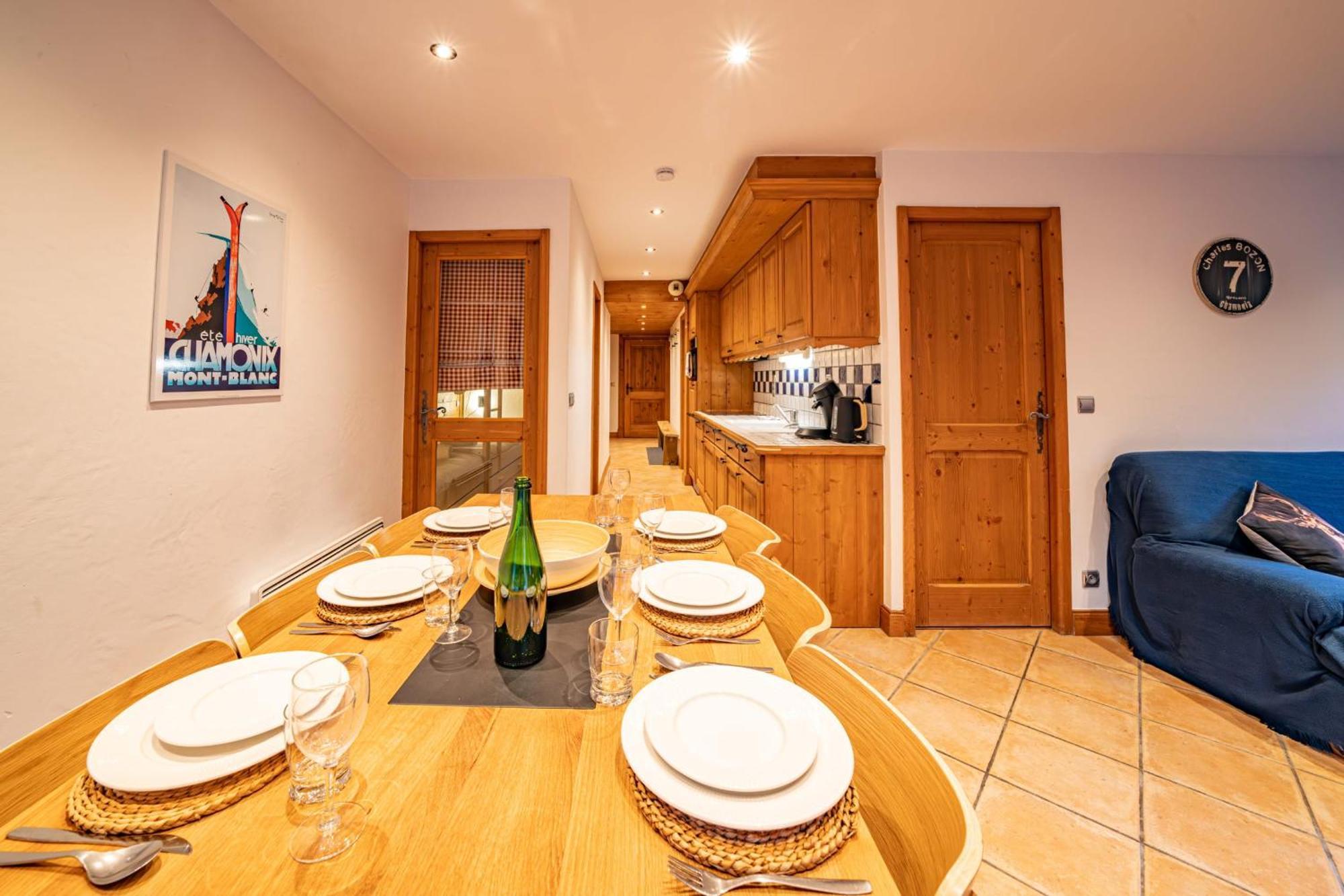 Alpine Garden - Truly Hidden Gem With Sunny Garden In Town Center Apartment