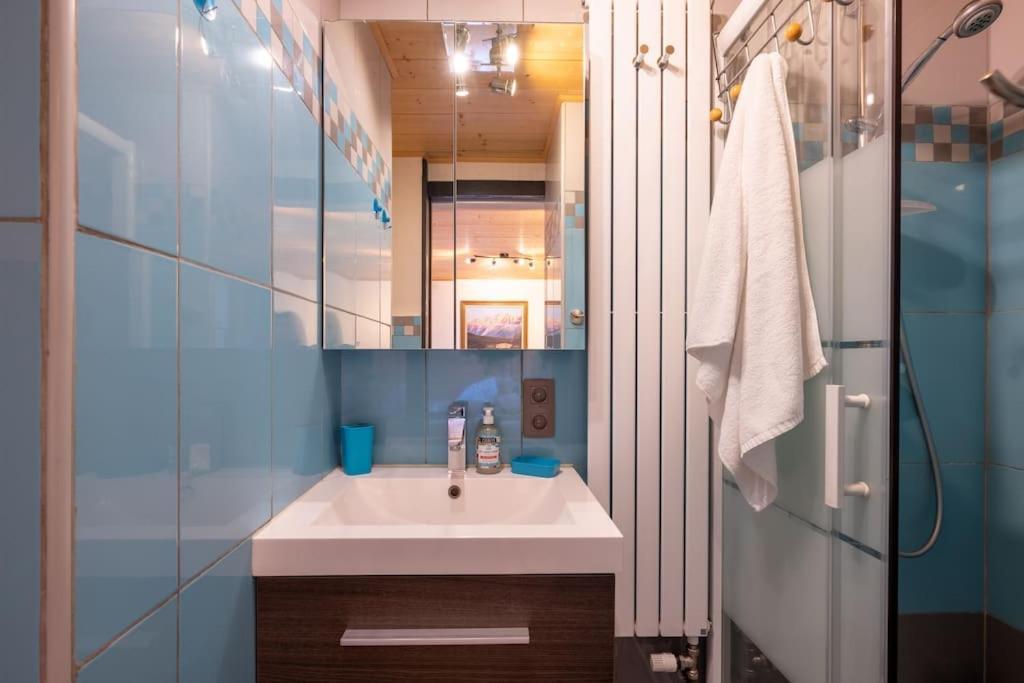 Altura- 5 Bedrooms - Jacuzzi And Sauna - By Cozee Chalet Chamonix