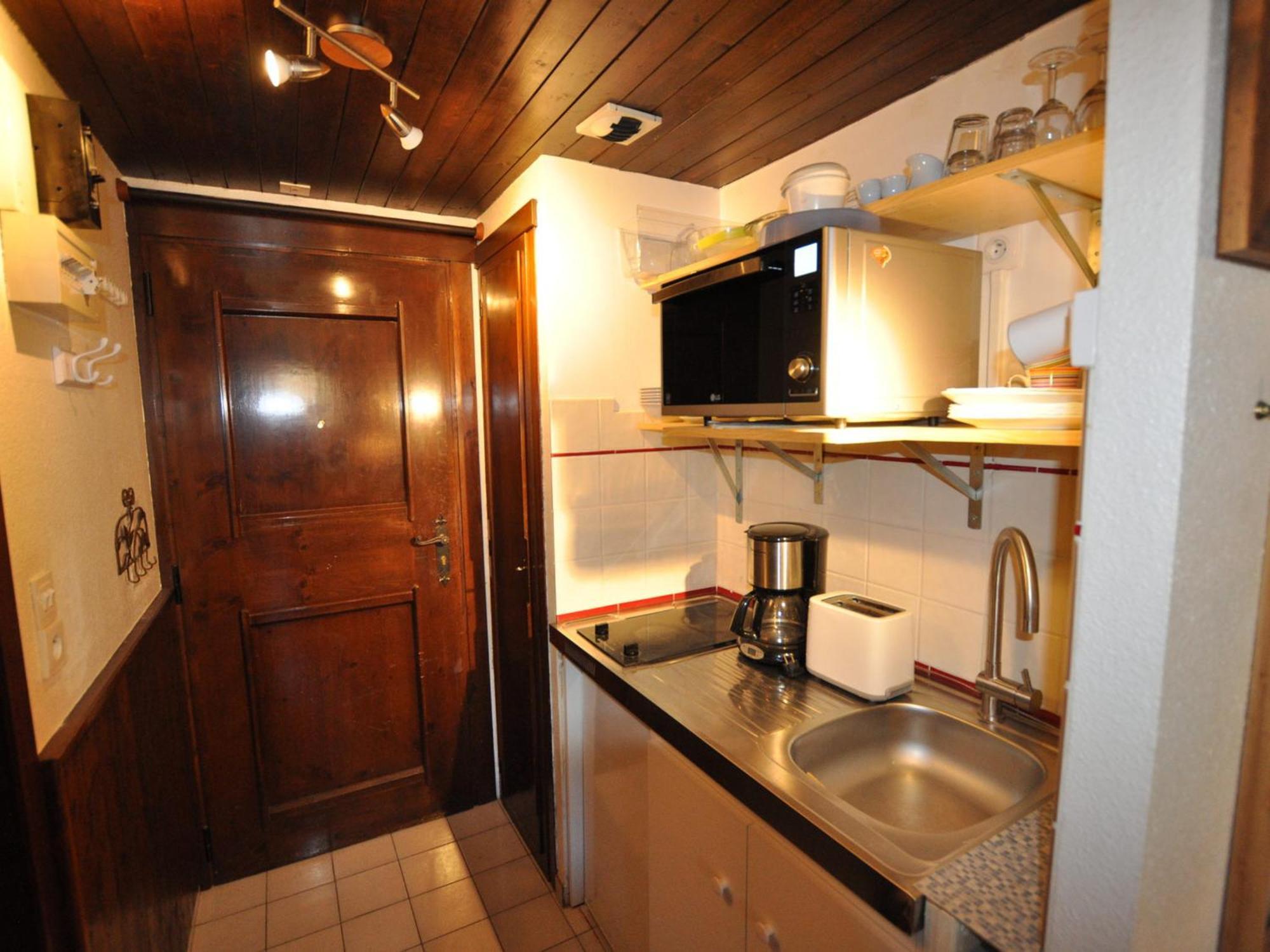 Charmant Studio Proche Telecabine Avec Parking Et Wifi A - Fr-1-517-59 Apartment Chamonix