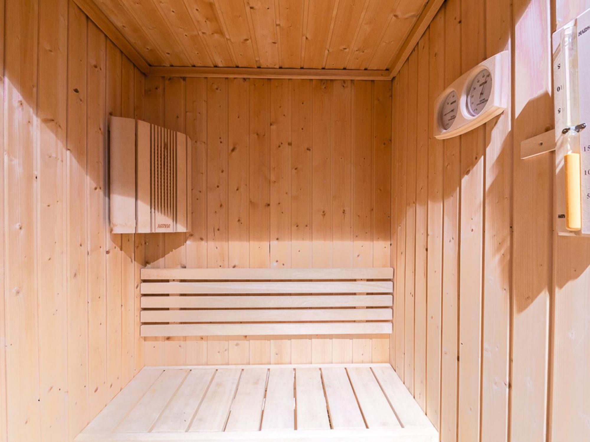 Chic Avec Sauna Et Parking Au Centre De - Fr-1-343-190 Appartement Chamonix