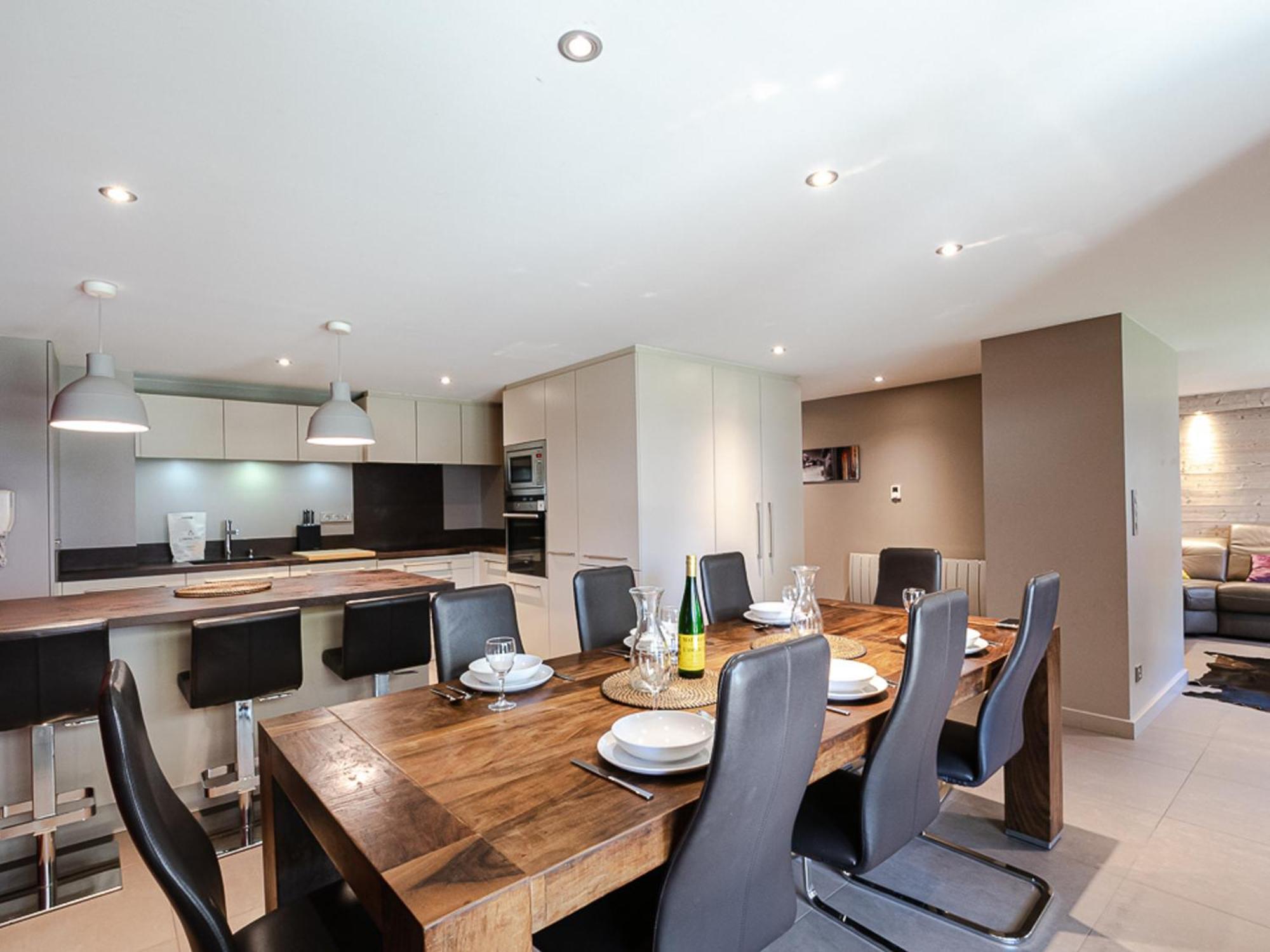 Chic Avec Sauna Et Parking Au Centre De - Fr-1-343-190 Appartement *
