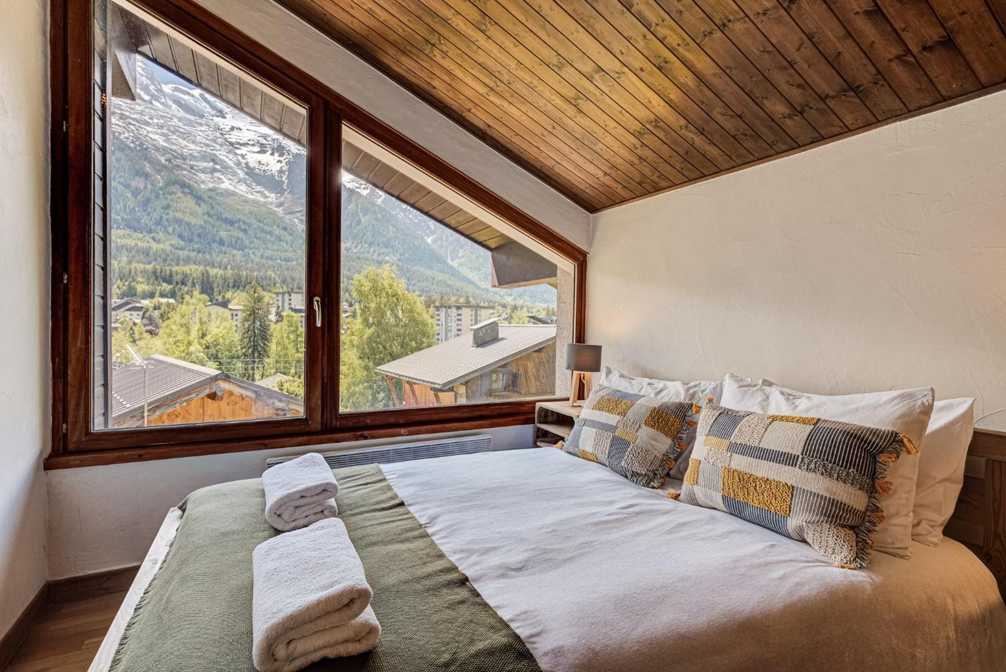 Chamouny - Alpes Travel - - Sleeps 8 * Chamonix