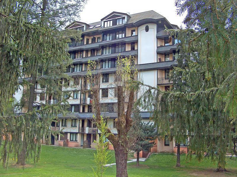 Pierre & Le Chamois Blanc Aparthotel 3*