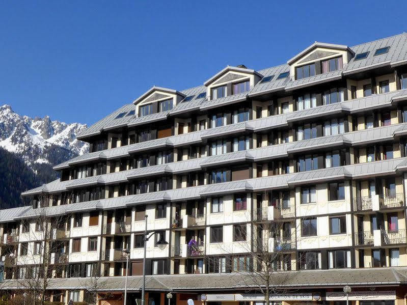 Pierre & Le Chamois Blanc Chamonix