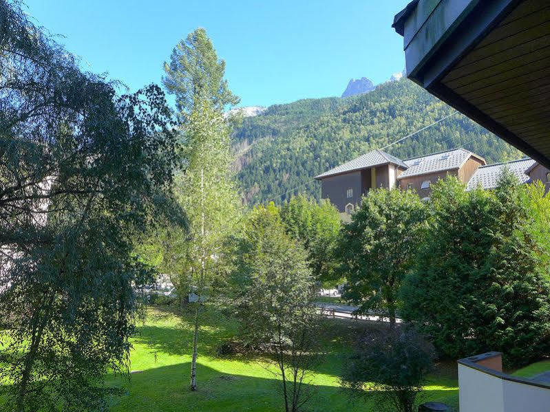 Pierre & Le Chamois Blanc Aparthotel Chamonix