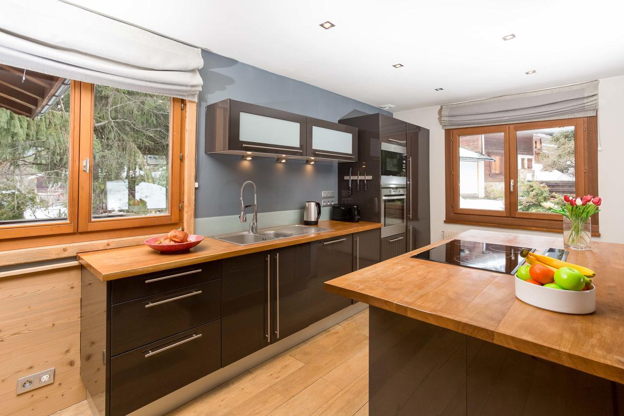 Des Souchettes - Year Chalet