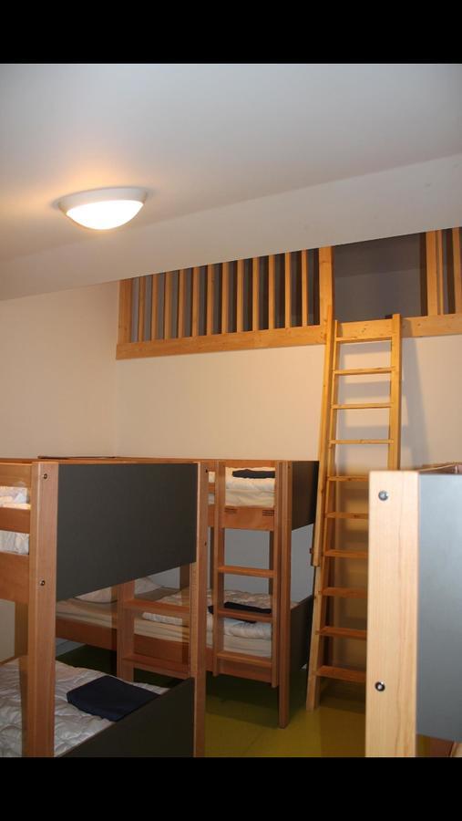 Nouveau Grassonnet Hostel *
