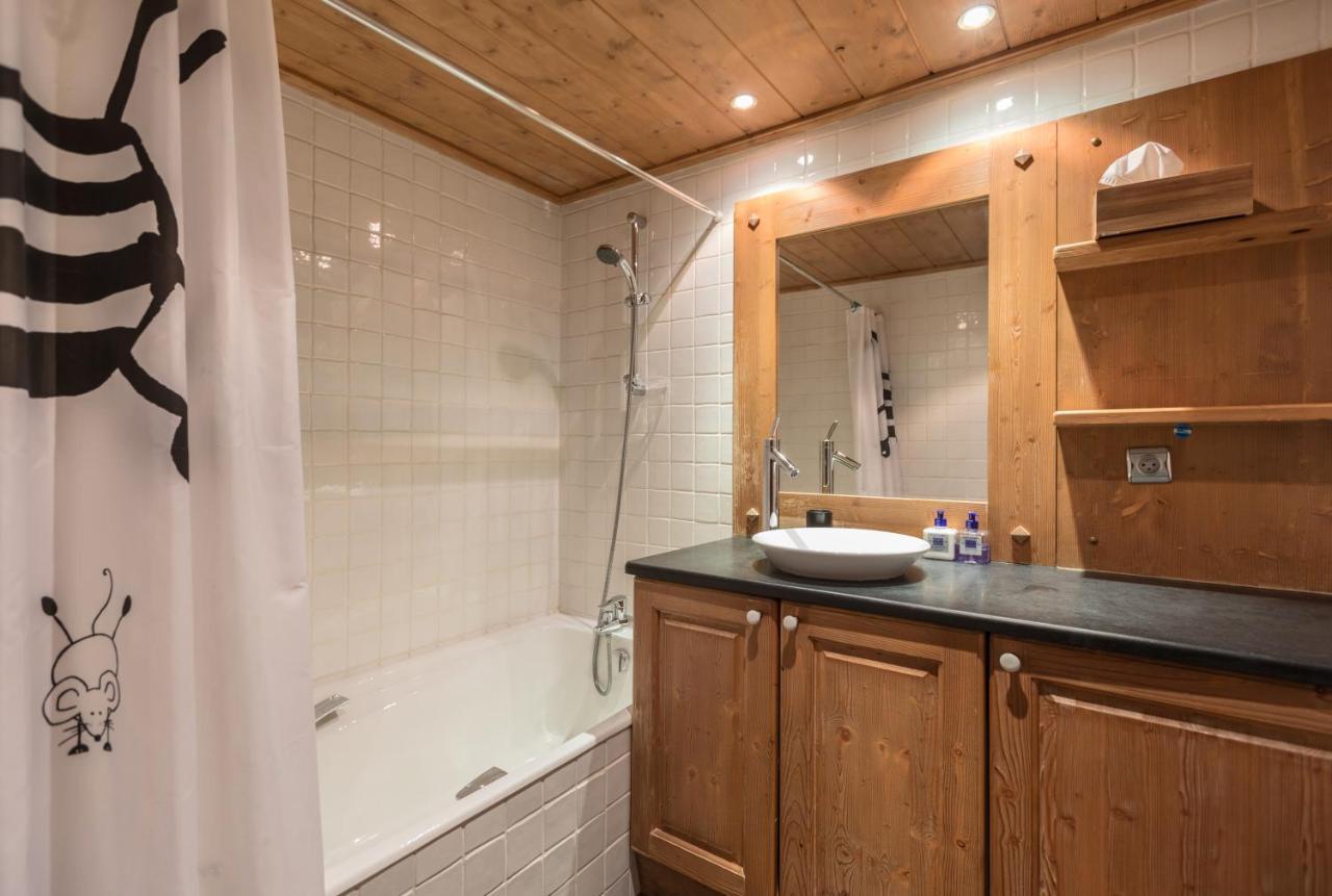 Apartment Vallet 12 - Alpes Travel - Central - Sleeps 8 *