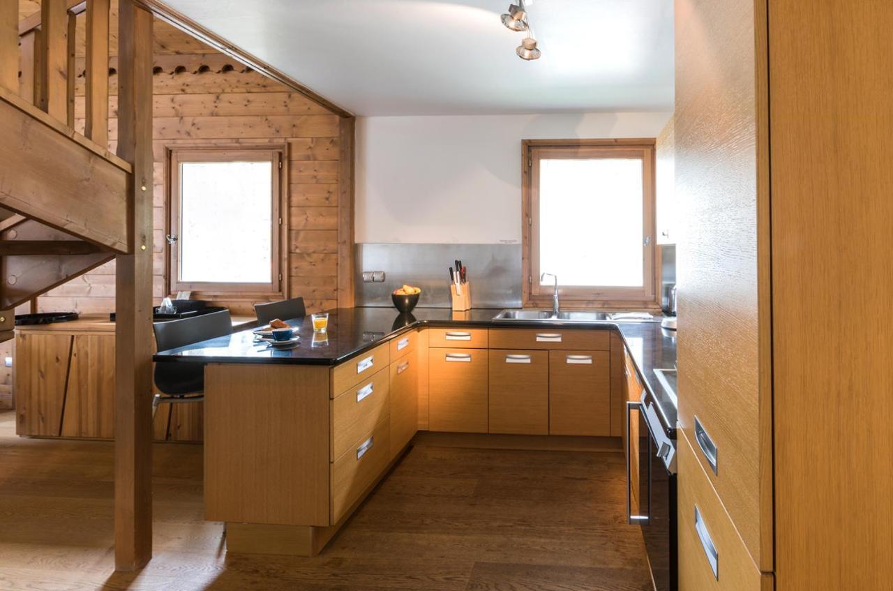 Vallet 12 - Alpes Travel - Central - Sleeps 8 Apartment *