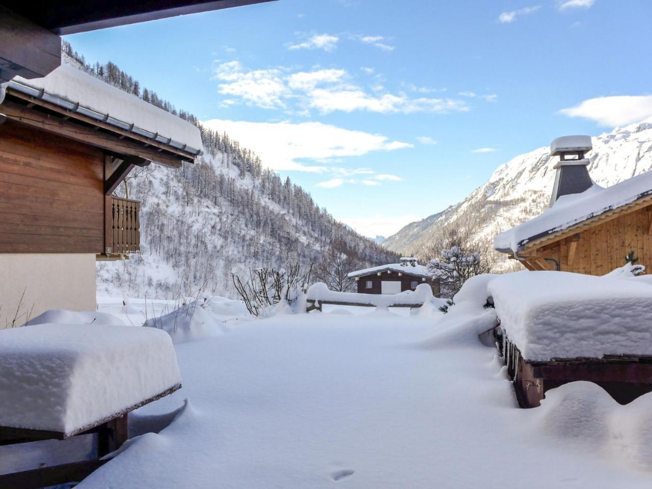 Apartment Le Plan Des Reines By Interhome Chamonix