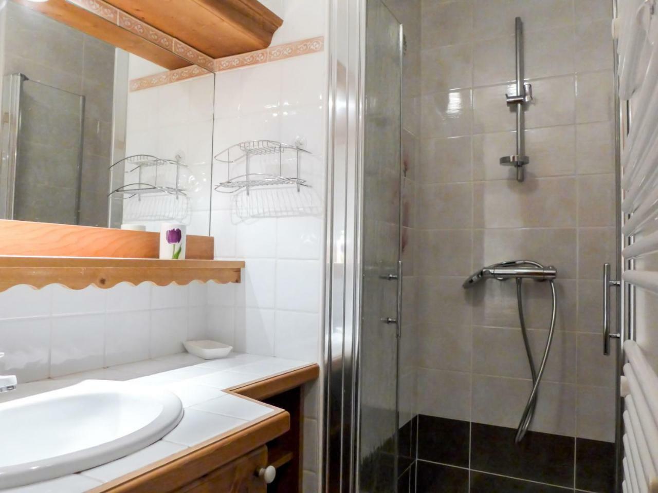 Apartment Le Plan Des Reines By Interhome Chamonix