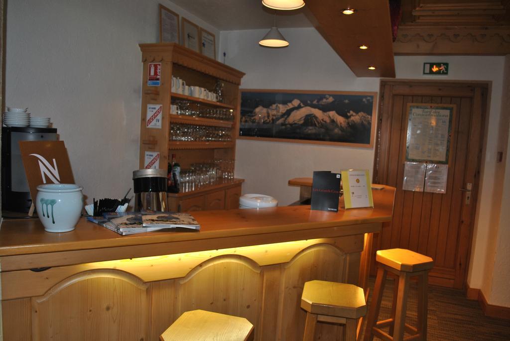 Oustalet Hotel 3*