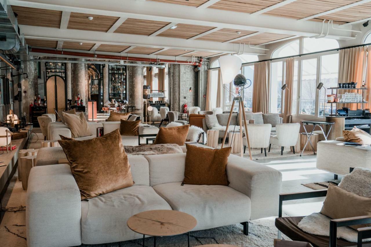La Folie Douce Hotel *