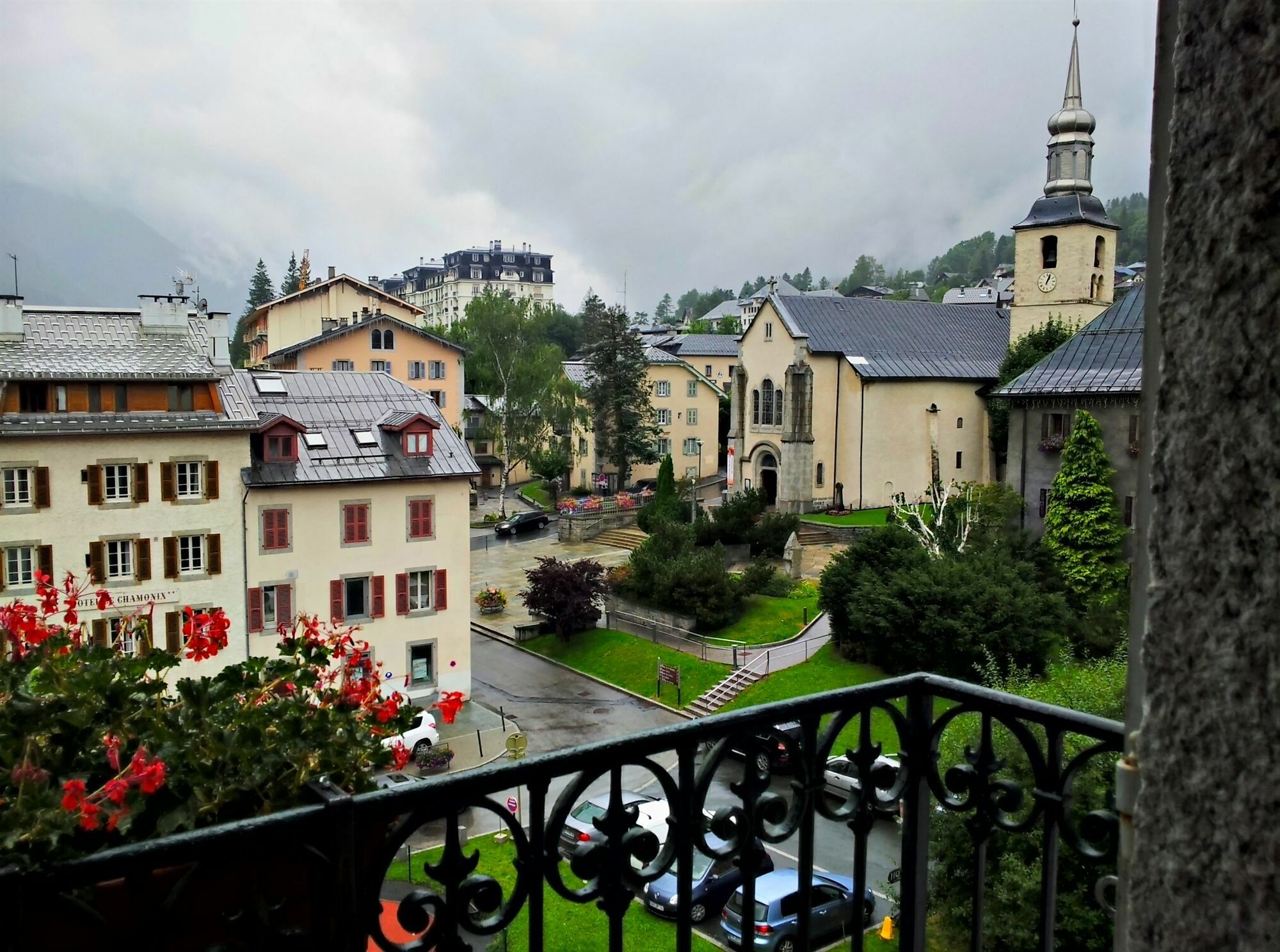 Hotel La Croix-blanche 2*
