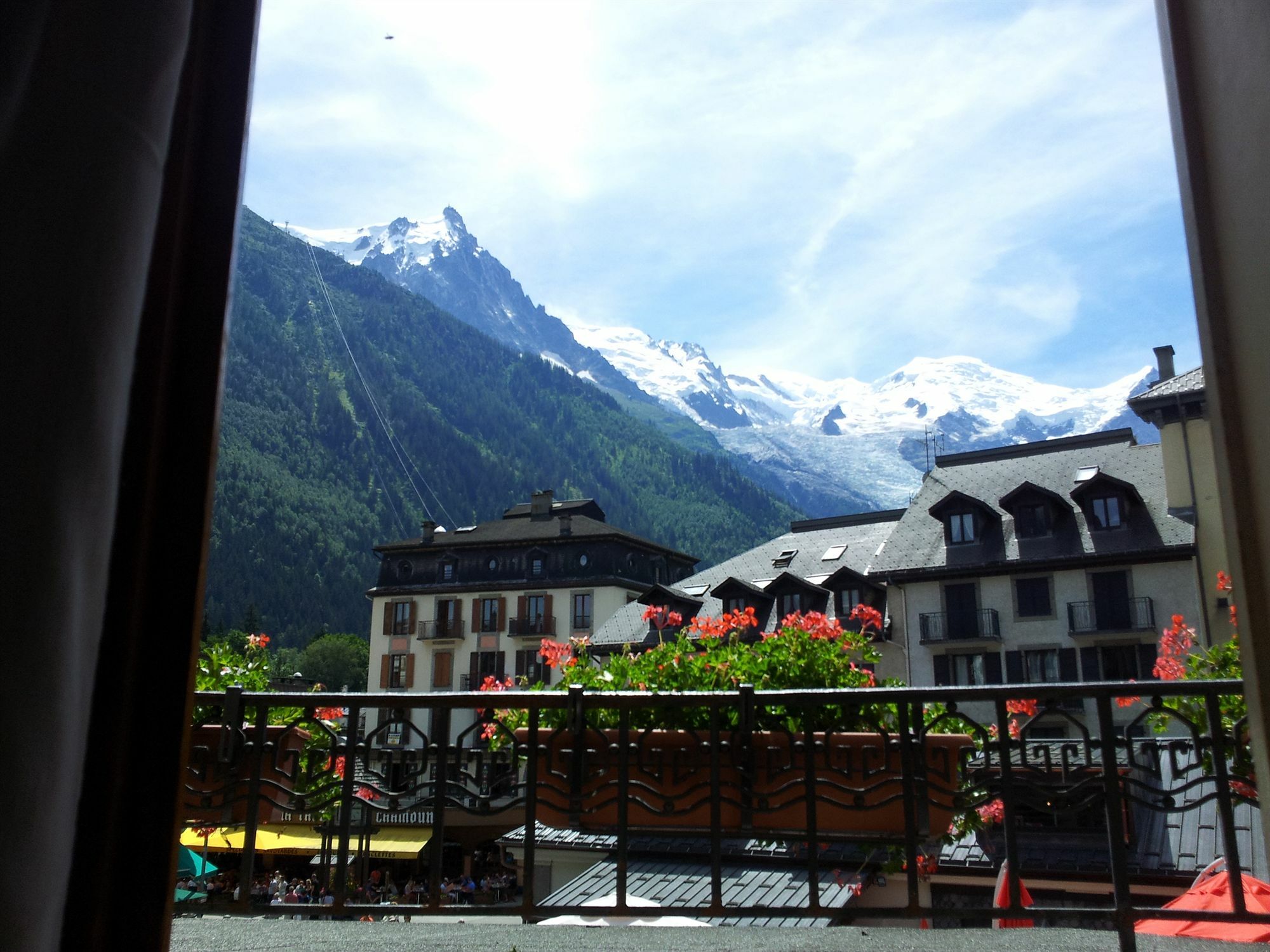 Hotel La Croix-blanche 2*