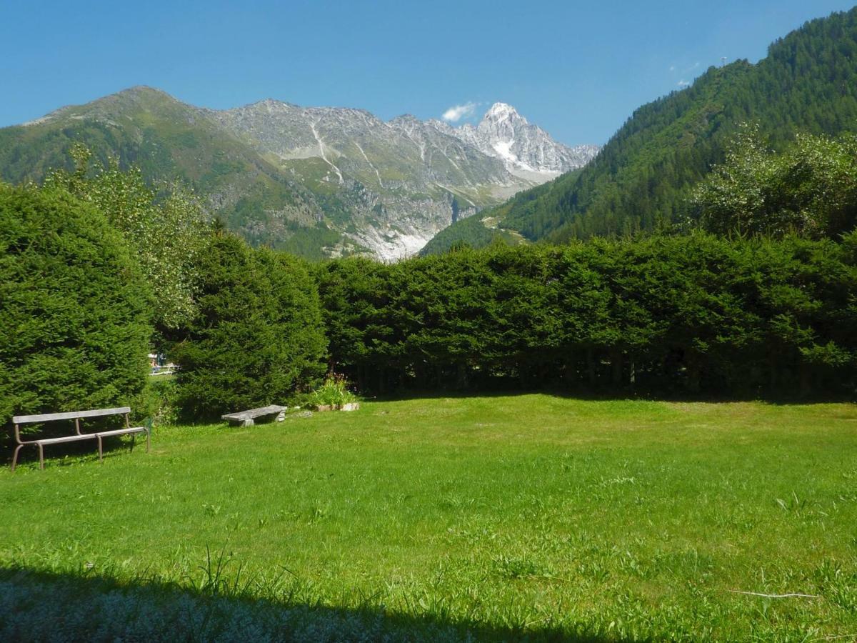 Pyrene Mont-blanc Apartment