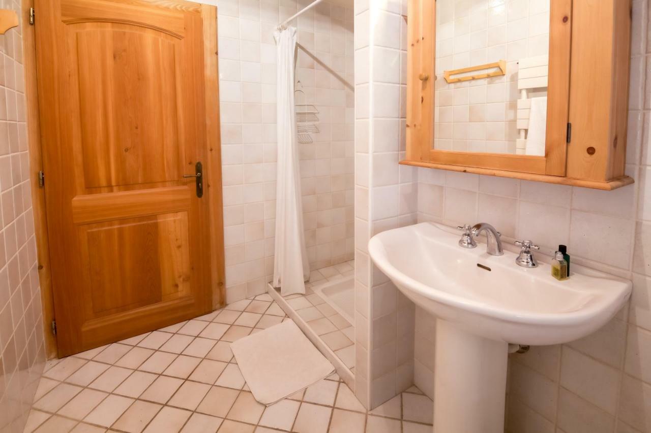 Holiday home 5br 300m From Center