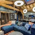 Chalet Rock And Roll