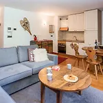 Residence Des Alpes 2 Apartment - Chamonix All Year