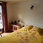 Studio Au Calme Avec Jardin Et Vue Mont-Blanc