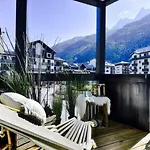 A Real Cocoon In The Center Of Chamonix