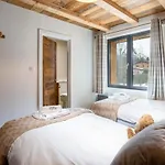 Chalet Des Amis Appt 2 - Chamonix All Year