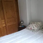 Appartement Typique,Chaleureux Et Pratique