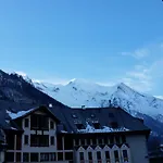 Modern Apt With View On The Aiguille Du Midi