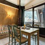 Apartment Lachenal - Alpes Travel - Alpes Travel - Central Chamonix - sleeps 4
