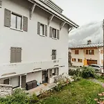Luxurious 3-Bedroom Flat With Sauna And Garage
