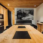 Vouvy Furnished Flat