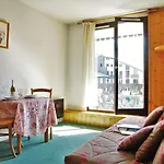 Studio Le Chailloud-4 By Interhome