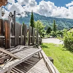 Eden Hotel, Apartments And Chalet Chamonix Les Praz