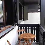 Charmant T2 Calme Avec Balcon Et Parking A Chamonix - Fr-1-517-64