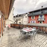 Chamonix Centre: Appartement 2 Chambres, Terrasse, 4-6 Pers, Proche Commerces - Fr-1-507-16