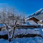 Chalet Panache