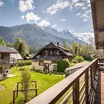 Chalet Flocons De Neige
