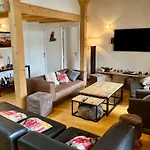 Chalet Of 235 M2 With Balcony Garden In Chamonix