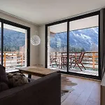 Modern 2Br 5* Pool Gym Spa Garage Mont-Blanc View
