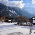 Modern 2Br 5* Pool Gym Spa Garage Mont-Blanc View