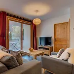 Apartment Le Paradis 1 - Alpes Travel - Central Chamonix