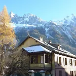 Apartment Le Chalet Suisse By Interhome