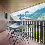 Superbe Appartement Avec Parking Gratuit En Centre Ville Et Aux Pieds Des Pistes