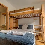 Apartment Le Paradis 2 - Alpes Travel - Central Chamonix