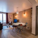 Appartement Central Pres Des Pistes Avec Parking Et Wifi - Fr-1-343-195