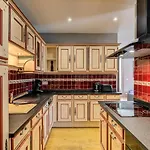 Apartment President - Alpes Travel - Central Chamonix - Sleeps 12
